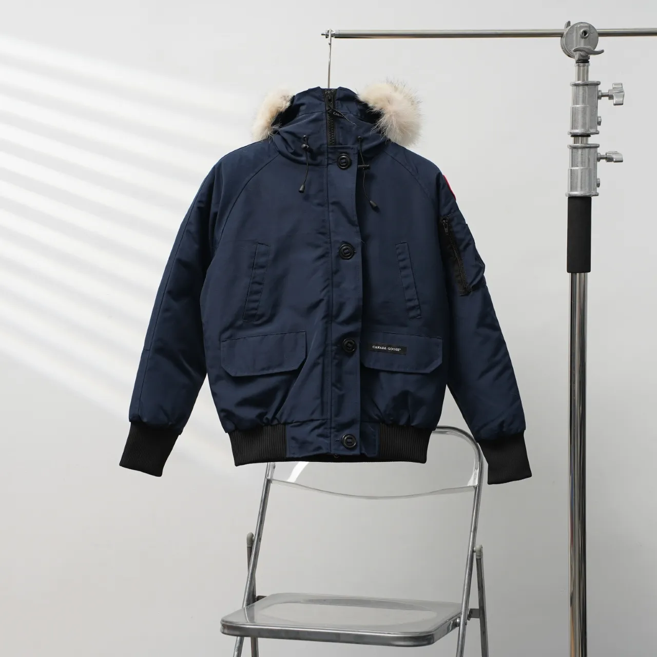 P720 CANADA GOOSE丨Canada Goose 02 hooded fur collar down jacket Color: Dark Blue Size: XS-XL